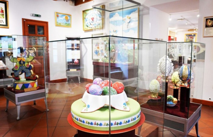 eger kopcsik marcipánia