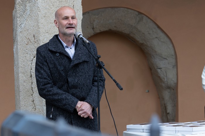 Minczér Gábor alpolgármester beszédet mond
