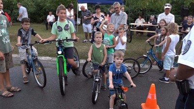 Új közösségi tér a Hatvani Hóstyán