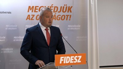 Oroján Sándor: Kérjen bocsánatot a polgármester