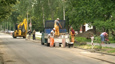 Malomárok utca: csütörtöktől aszfaltoznak