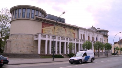 Száztíz éve épült a színház