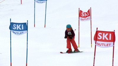 Síbajnokságot szerveztek gyermekeknek