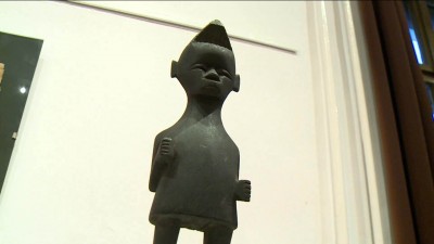 Egyiptomi szobrászművész kiállítása 