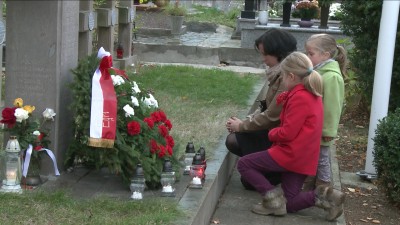 A lengyel katonák sírjánál emlékeztek