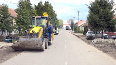 Új aszfaltot kap a Baktai út