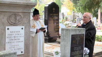 Felújították Kracker János Lukács síremlékét