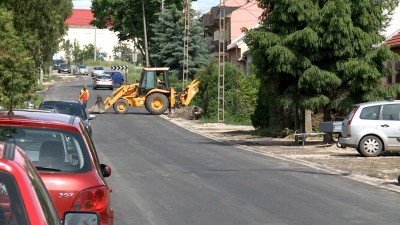 Hamarosan elkészül a Baktai út felújítása