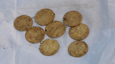 Nyolc XVI. századi aranyérmét találtak 
