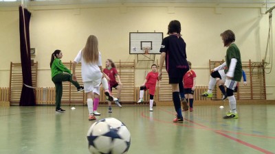 Utánpótlás foci: a lányok is ügyesek