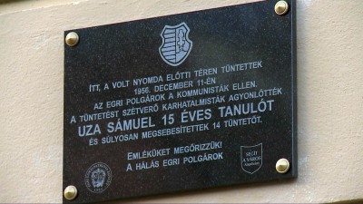 Emléktábla Uza Sámuelnek