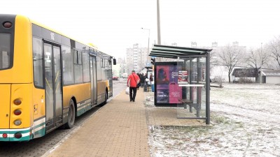 Korszerűsítik a város buszmegállóit